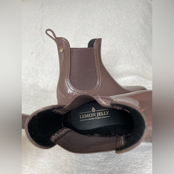 Lemon Jelly Waterproof Ankle Boot - Picture 3 of 6